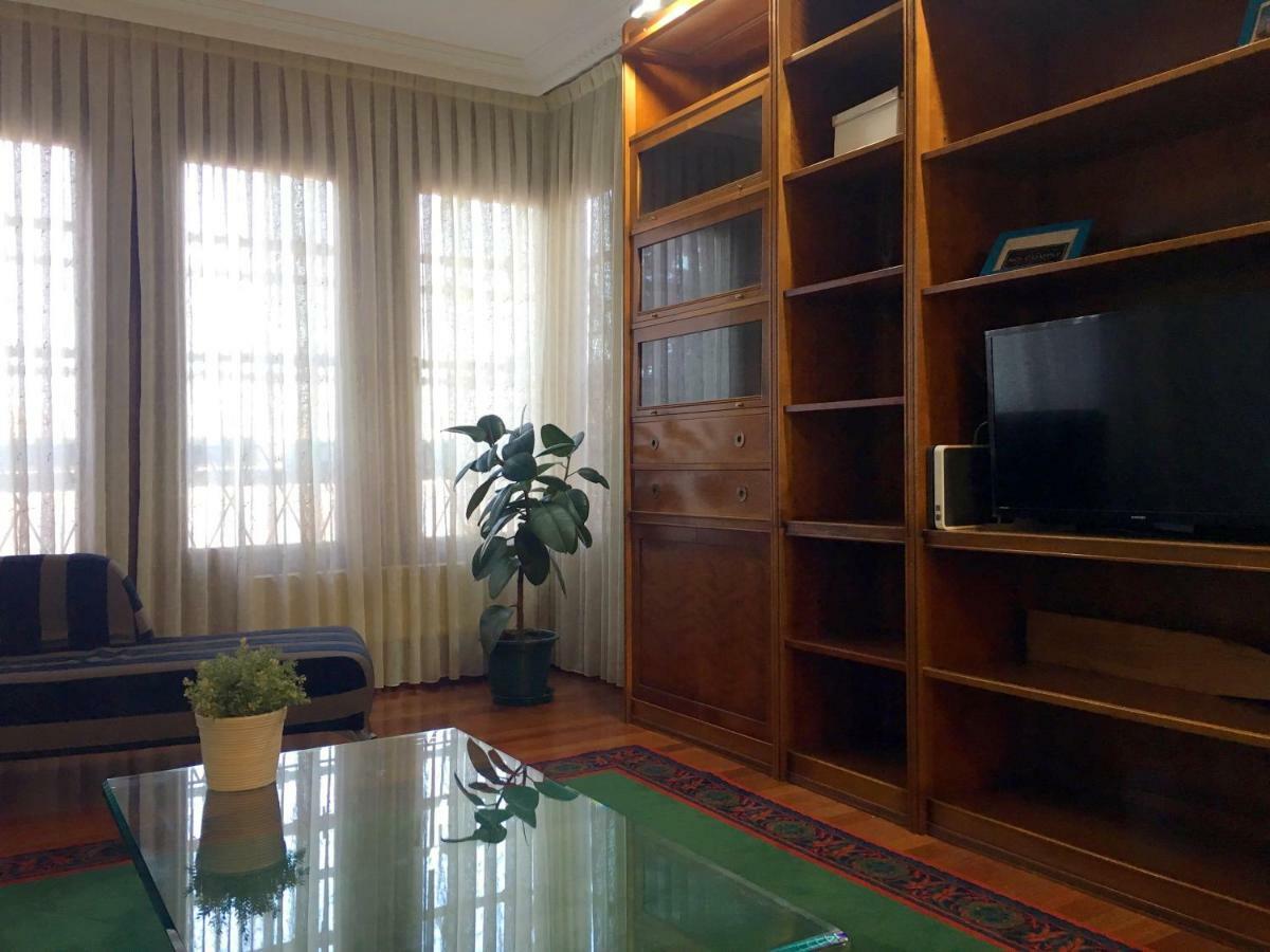 River Suite Apartment Португалете Екстер'єр фото